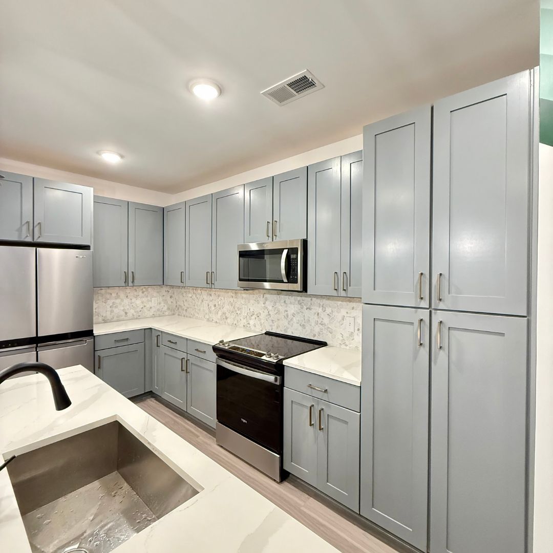 Tropia luxury kitchen countertop installation